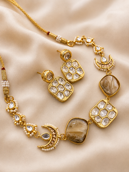 Diora Necklace Set