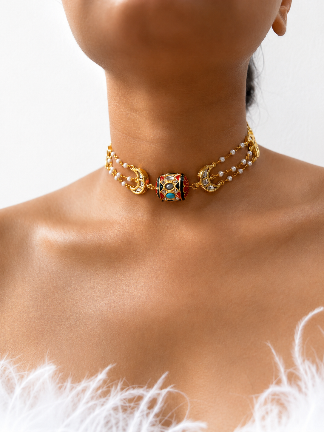 Anaiza Rangeen Choker