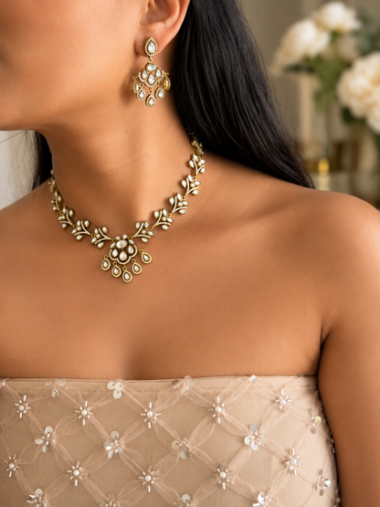 Baani Choker