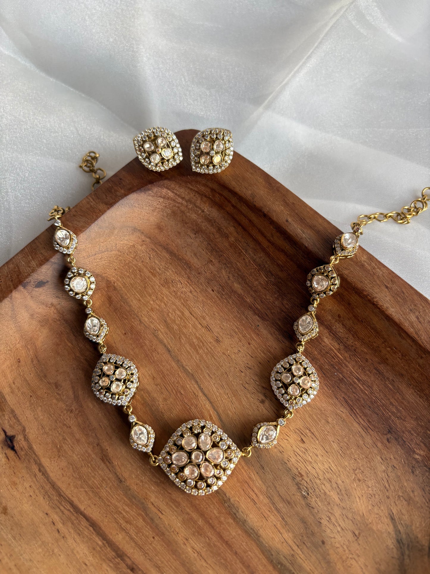 Manjari Necklace Set