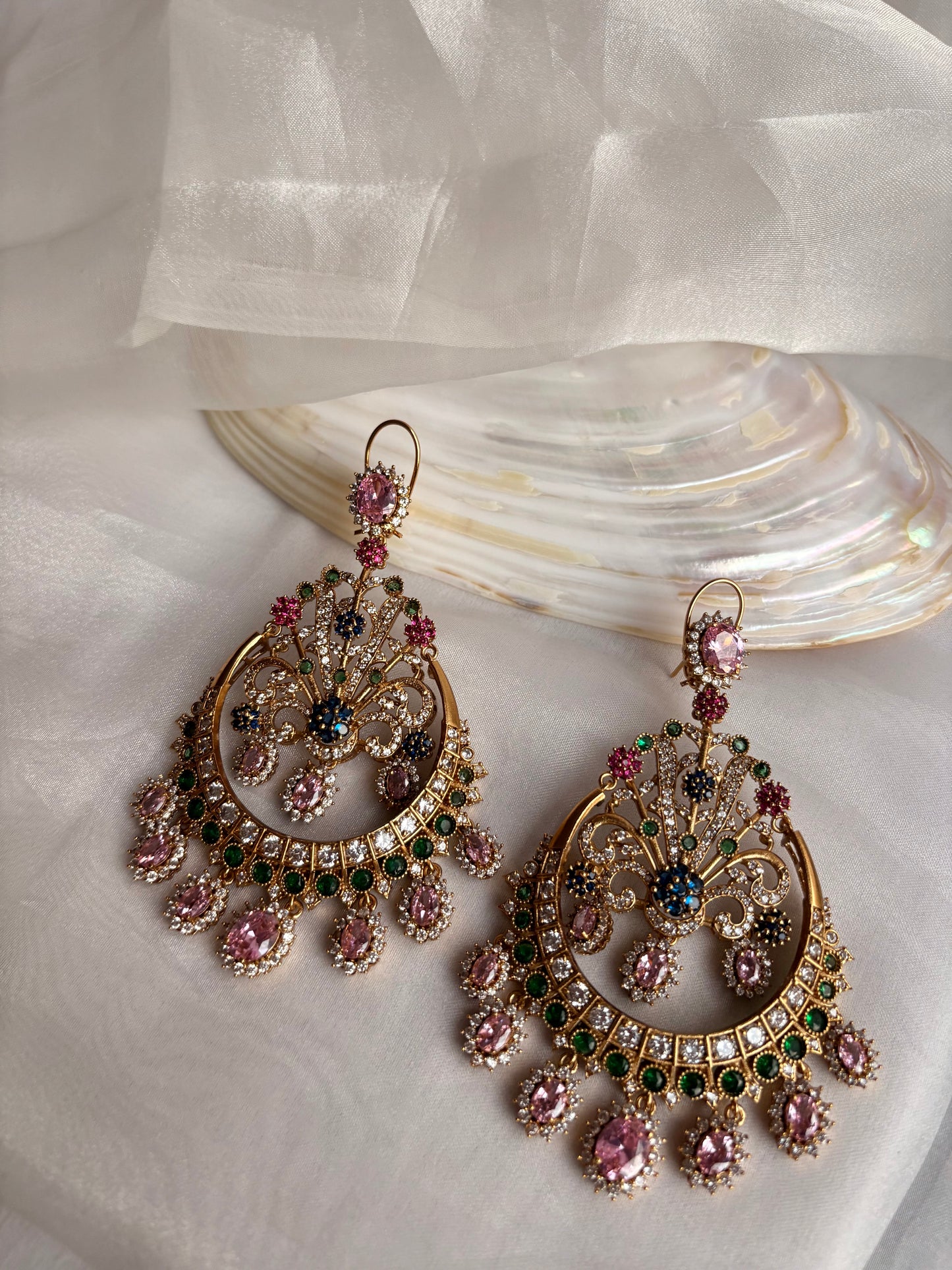 Apsara Statement Chandbali