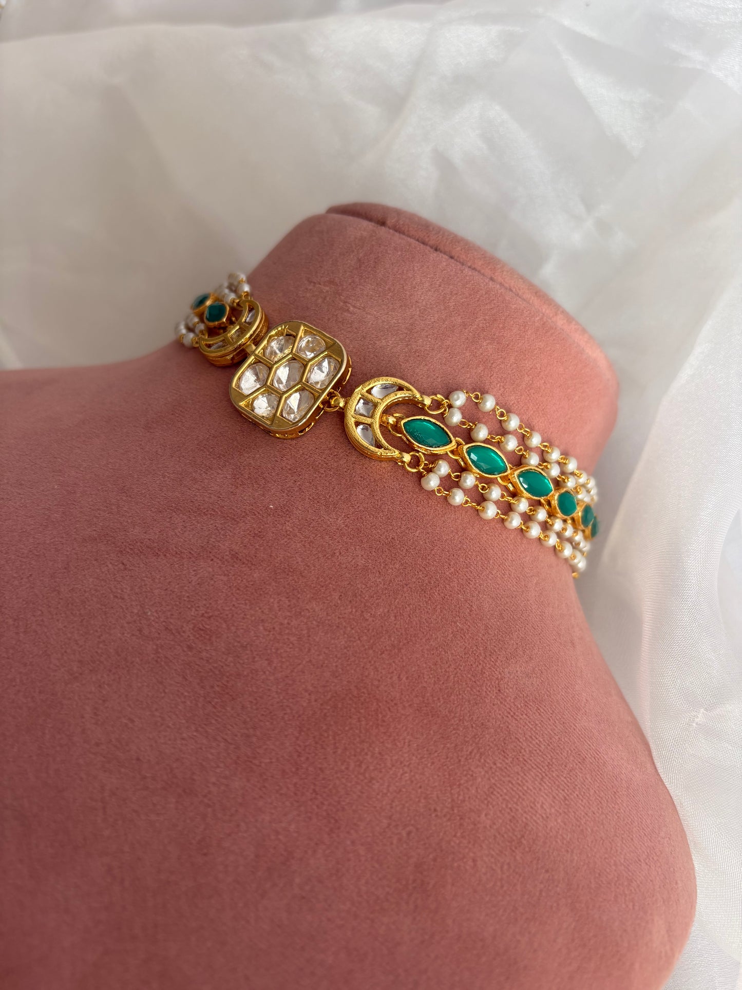 Mira Necklace