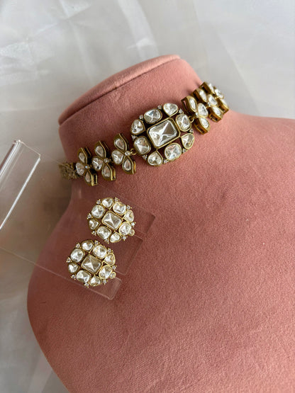 Shaukeen Choker Set
