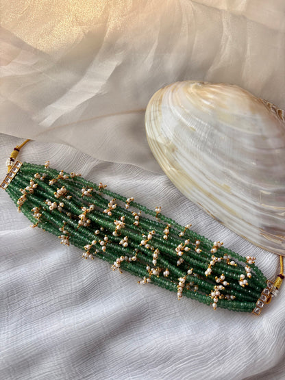 Manjari Choker