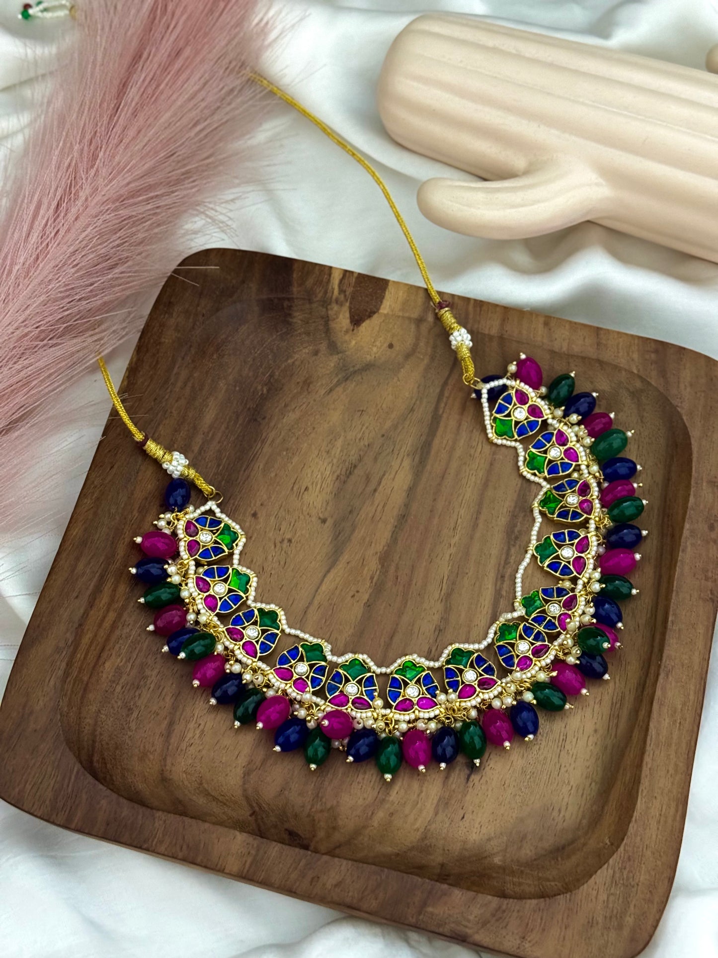 Shaheen Multi Color Choker