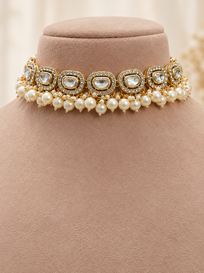 Aroha Choker