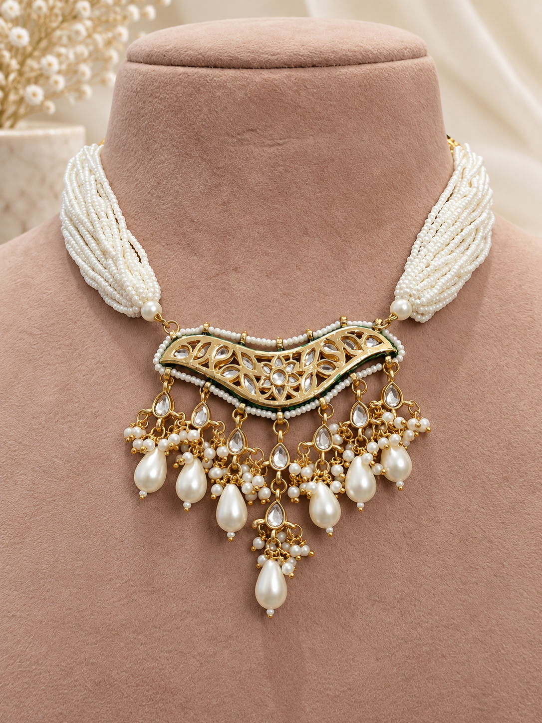 Raahi Necklace