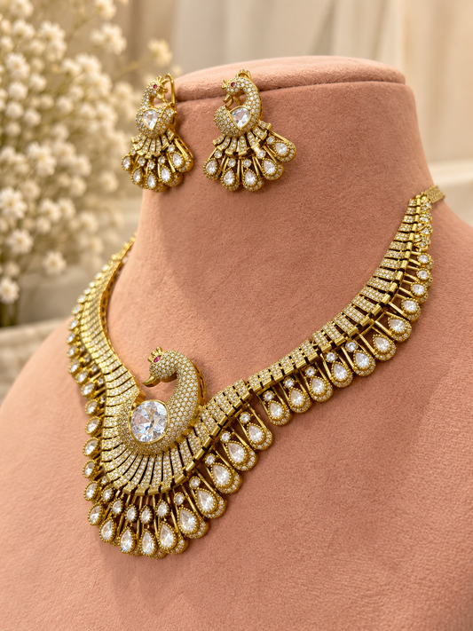 Morni Necklace Set