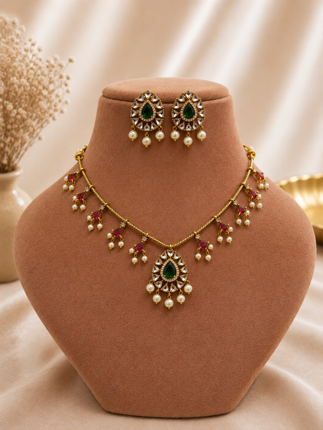 Rehnuma Necklace Set