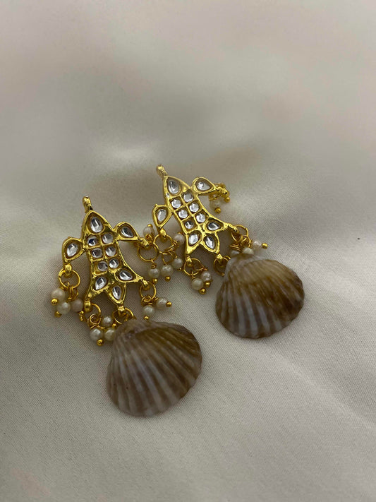 Tamaya Shell Earrings